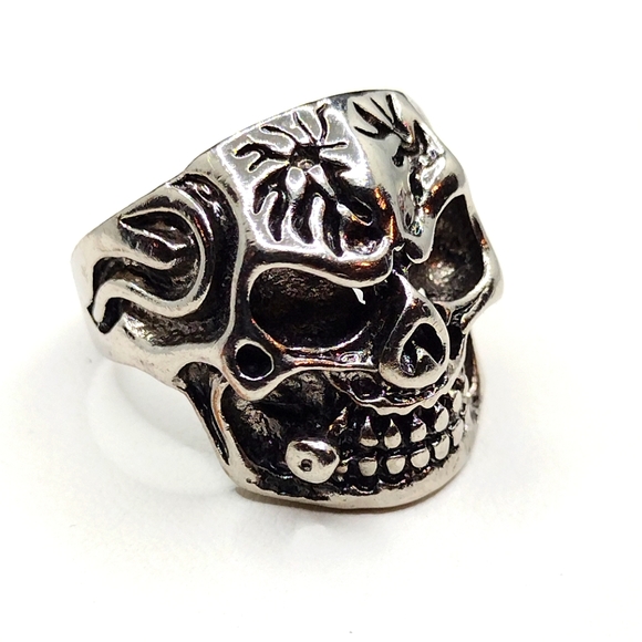 SKULL MEN’S BITE THE BULLET RING Free Shipping - Picture 12 of 15